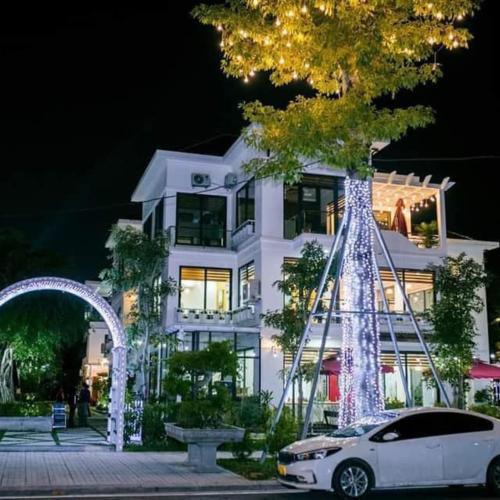 Nhà Hàng TAAA Garden
