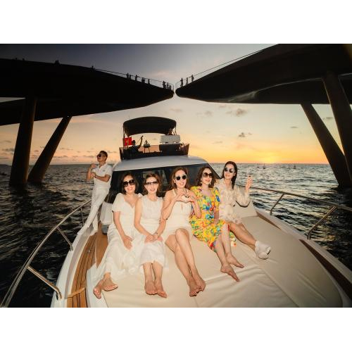 Du Thuyền Merry Fisher 1095 Thuê Riêng – 8 Khách | 6 Giờ