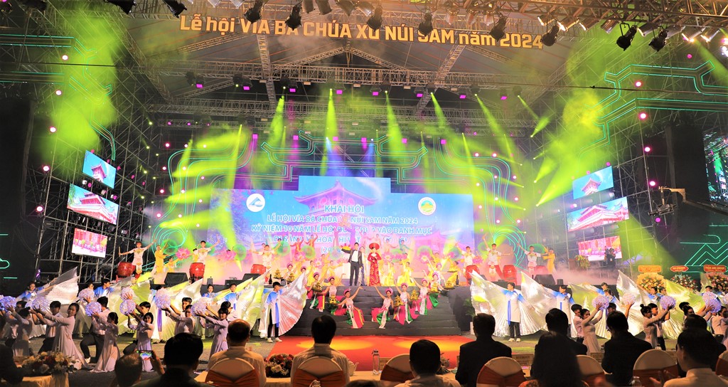 Vinh dự, tự hào